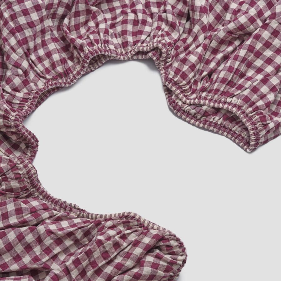 Vitatone Linen Blend Fitted Sheet – Berry Gingham